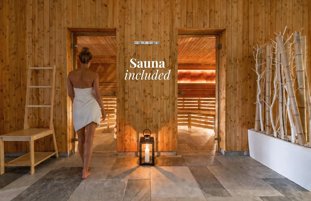 Wellness & Spa Hotel Villa Regenhart-1